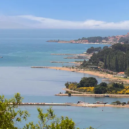 Дом отдыха Front In