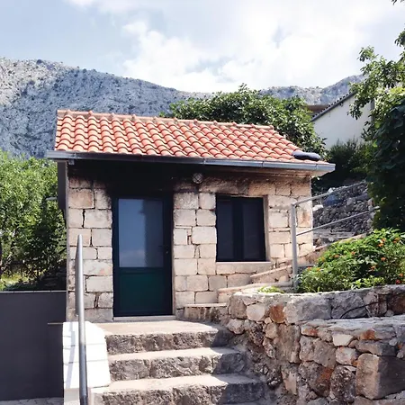 Дом отдыха Front In